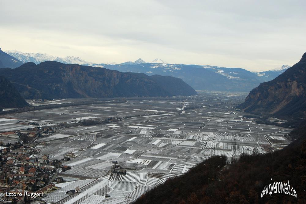 20 - geometrie della Val d'Adige.JPG